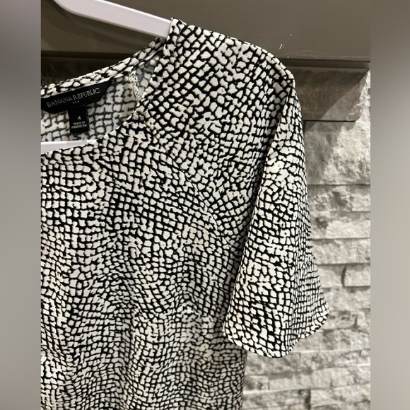 Banana Republic size 4 black and white romper - Picture 6 of 12